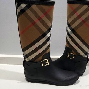 Burberry Rainboots